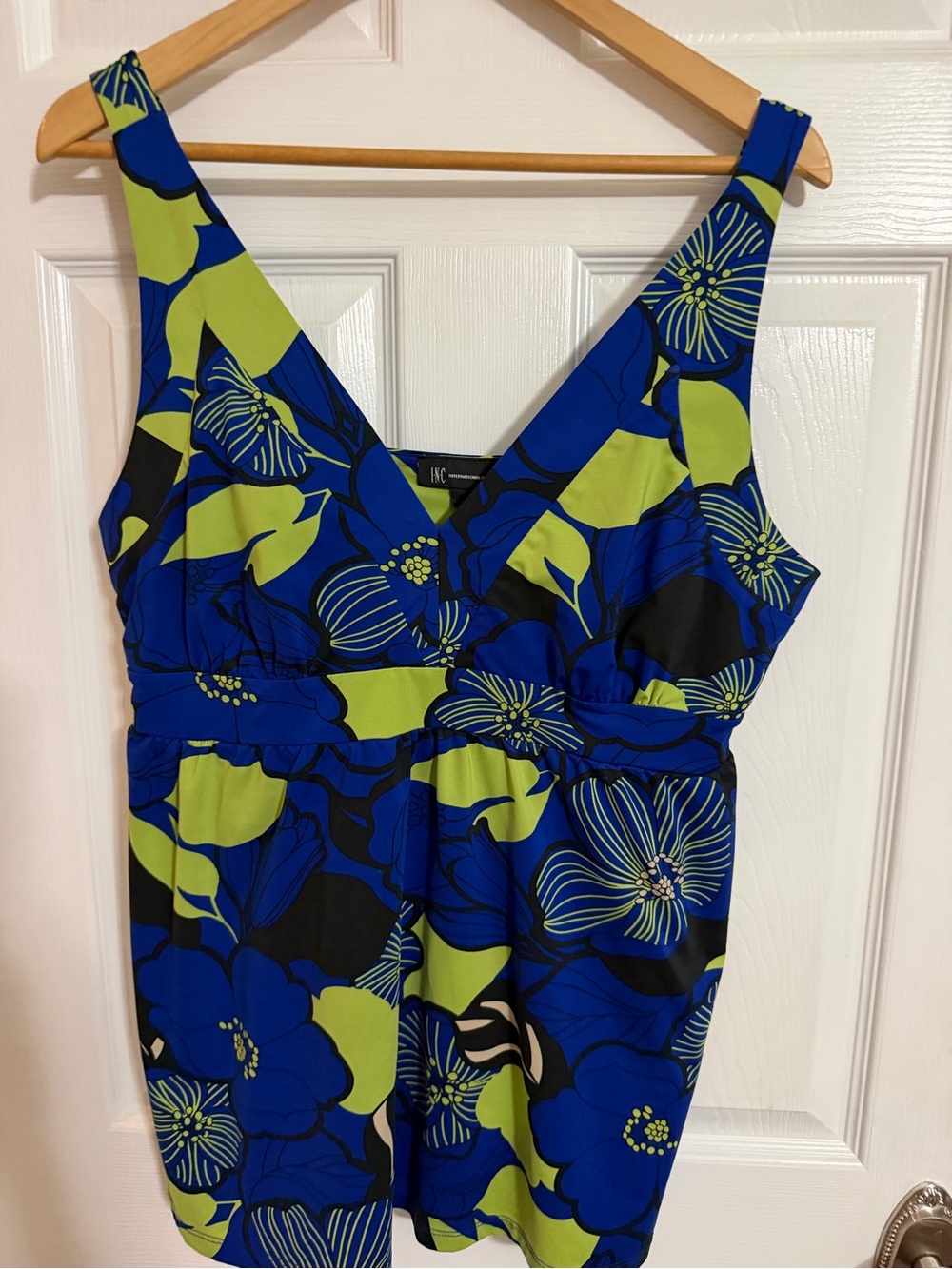 Women’s  Floral Blue & Lime fancy tank-XL